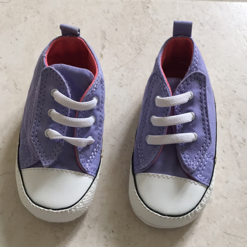 Converse infant shoes